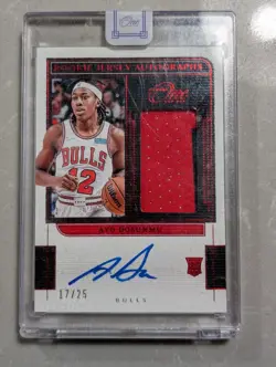 2021-22 Panini One and One Ayo Dosunmu RC on card Auto RPA Patch /25 - Image 1
