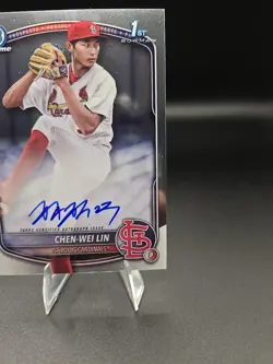 CHEN WEI LIN 2025 BOWMAN CHROME 1ST AUTO CARD - Image 3