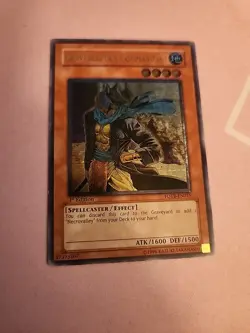 Gravekeeper's Commandant FOTB-EN015 1st Edition Ultimate Rare Played YuGiOh - Image 1
