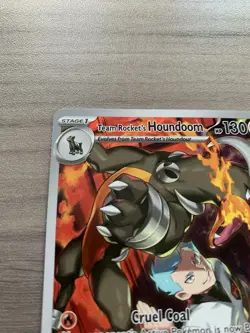 Team Rocket's Houndoom (191/182) Destined Rivals Illustration Rare Pokemon Card - Image 3