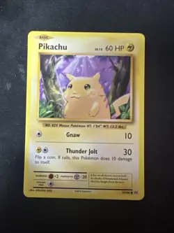 Pikachu 35/108 Evolutions 2016 Pokemon Card D1 - Image 1