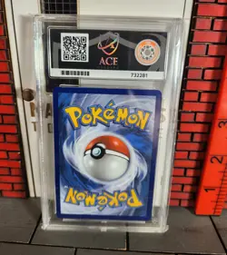 Pokemon Card Graded - Celebrations Dark Gyarados #8 Holo Classic Collection - 10 - Image 3