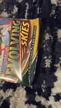 Evolving Skies Pokemon TCG Sealed Pack x1 Rayquaza art Box Fresh - Image 4