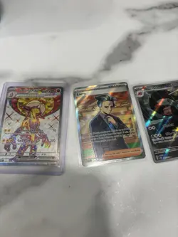 Pokemon 5 Cards Lot Modern Japanese And English. - Image 2