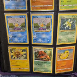 Nintendo Pokemon TCG 2023 Holo 9-Card Lot Gyarados Squirtle Hitmonlee - Image 2