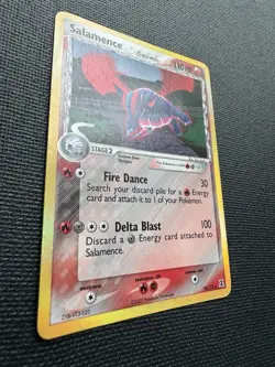 Delta Species Salamence 14/113 Holo Rare Pokemon Holo 2005 MP - Image 2