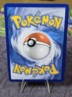 Shining Magikarp 66/64 Celebrations: Classic Collection Holo Pokemon NM - Image 3