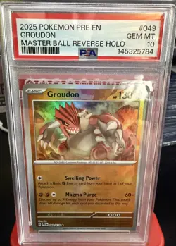 2025 POKEMON PRE EN-PRISMATIC EVOLUTIONS MASTER BALL REVERSE HOLO GROUDON PSA 10 - Image 1