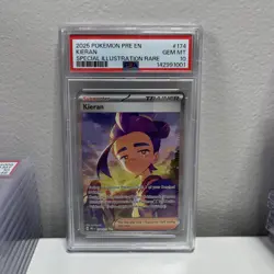 💎 POKEMON PRE EN-PRISMATIC EVOLUTIONS 174/131 KIERAN SIR PSA 10 - Image 1