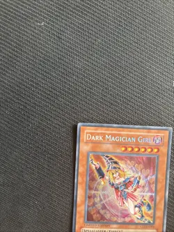 Dark Magician Girl CT2-EN004 2005 Collectors Tin Limited Edition Yu-Gi-Oh! - Image 4