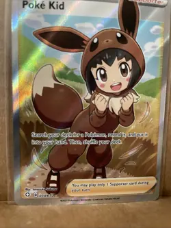 Pokemon TCG Shining Fates Poke Kid Full Art Ultra Rare Card 070/072 (A2) - Image 3