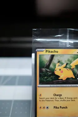 Pikachu - (Holiday Calendar) 025/165 Miscellaneous Cards & Products Holo Sealed - Image 2