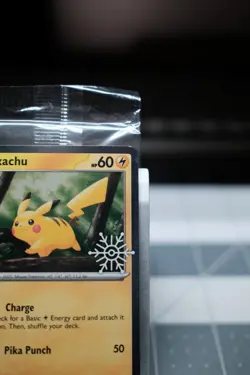 Pikachu - (Holiday Calendar) 025/165 Miscellaneous Cards & Products Holo Sealed - Image 3