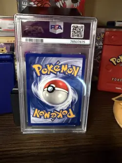 1999 Pokemon Unlimited Pidgeotto Rare #22/102 PSA 9 - Image 2
