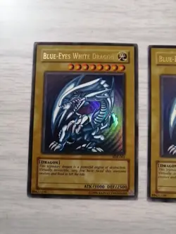 3x Blue Eyes White Dragon Yu-gi-oh Played Condition - Image 2