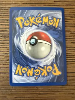 Pokemon TCG - Gyarados Base Set Holo Unlimited Rare 6/102 - Image 2