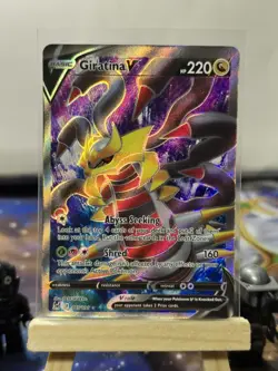 Giratina V 220 HP Swsh11 Lost Origin 185/196 Ultra Rare Full Art Holo Pokemon - Image 1