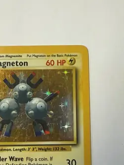 Pokemon TCG Magneton Base Set Holo Unlimited Rare Card 9/102 - Image 3