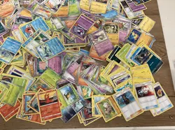 3LB Lot of Various Assorted Pokemon Cards TCG CCG in Collectible Tin - Image 4
