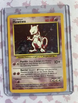 MEWTWO POKEMON Vintage 1999 10/102 BASE SET HOLO RARE MP CONDITION - Image 1