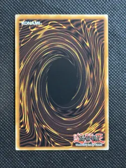 YuGiOh! - Blue-Eyes White Dragon RA05-EN085 Starlight Rare 1st Edition Near Mint - Image 2