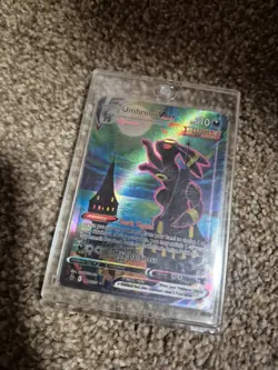 Pokemon Umbreon VMAX 215/203 Single Strike Holo English Pokemon TCG Card - Image 3