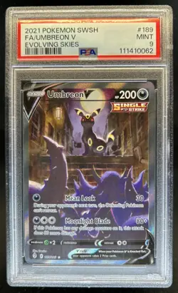 2021 Pokemon SWSH Evolving Skies Umbreon V #189/203 PSA 9 - Image 1
