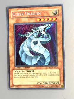 yugioh Cyber Dragon CT03-EN002 Secret Rare Limited Edition damage - Image 3