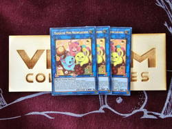3x (M/NM) Madolche Mini Meowcaroons MP25-EN224 Ultra Rare 1st Edition Yugioh - Image 1