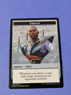 MTG Magic: Dominaria Tokens: Teferi, Hero of Dominaria Emblem #016/016 Emblem NM - Image 1