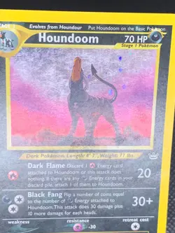 Houndoom 8/64 Holo SWIRL - Neo Revelation Pokemon Card - DMG - Image 3