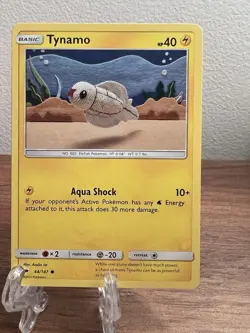 The Pokemon Company Tynamo 44/147 Sm-Burning Shadows Basic 40HP 10+ Common - Image 1