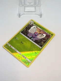 Pokemon Hidden Fates 3/68 Butterfree Reverse Holo - Image 3