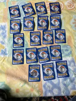 lot of 19 pokemon cards Used, Played With 1999-2015 - Image 2