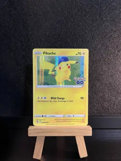 Pokemon - Pikachu - 028/078 - Pokemon GO - Holo Rare NM - Image 1