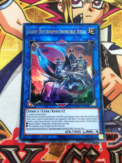 Giant Beetrooper Invincible Atlas dama-en089 1st Ed (NM+) Ultra Rare Yu-Gi-Oh! - Image 1
