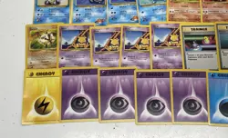 Mixed Vintage Pokemon First Generation Non Holo Trading Card Bundle (Set Of 30) - Image 5