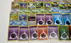 Mixed Vintage Pokemon First Generation Non Holo Trading Card Bundle (Set Of 30) - Image 3