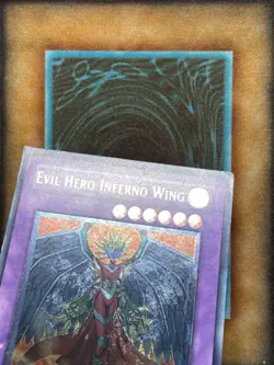 Yugioh Evil Hero Inferno Wing GLAS-EN038 Ultimate Rare 1st Ed LP - Image 4