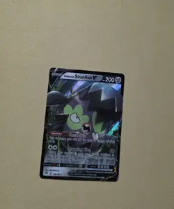 Pokemon TCG Galarian Stunfisk V 128/189 Ultra Rare Darkness Ablaze - Image 1