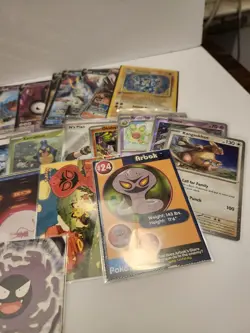 Pokemon Card Lot V VMAX VSTAR EX + Vintage Topps & Bulk Bundle 100+ Cards - Image 5
