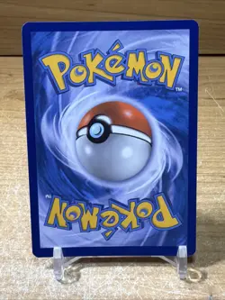 Pikachu - 35/108 - Pokemon Evolutions Common Cracked Ice Holo LP - Image 2
