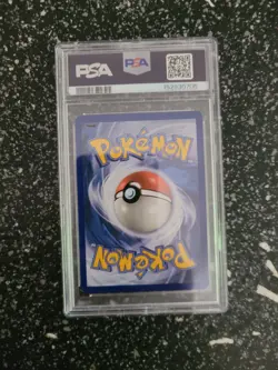 2019 POKEMON SM BLACK STAR PROMO #SM190 DETECTIVE PIKACHU-HOLO PSA 8 - Image 2