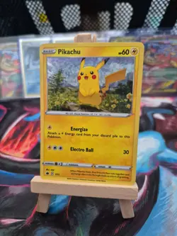 Pokemon TCG Pikachu 7/15 Holo McDonald's 2022 Promo Pokemon Card - Image 2