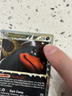 DAMAGED Pokemon TCG Houndoom Holo Stage 1 Beast 2010 Set 82/90 DMG - Image 2