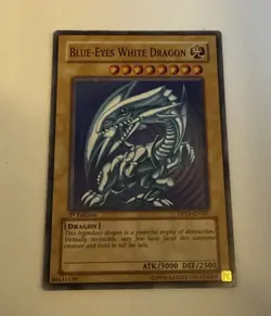Yugioh Blue-Eyes Whit Dragon DPKB-EN001 1st Edition Super Rare (LP) - Image 2
