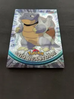 2000 Pokemon TV Topps Chrome Blastoise #9 - NM - Image 3