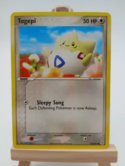 Togepi 78/101 - Hidden Legends - Regular Common LP Pokemon Card, 2004 - Image 1
