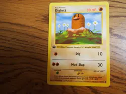 Pokemon 1999 1st Edition Shadowless Base Diglett common card - Image 1
