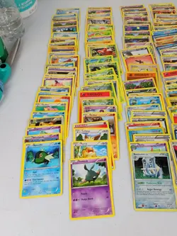 Lot of 200 Common/Uncommon Cards Holo Pokemon TCG Card HP-MP-LP Various Years - Image 5